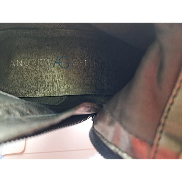 Andrew Geller Ginne Black Solid Suede Ankle Booties Side Zip Womens Size 9 M - Picture 8 of 10